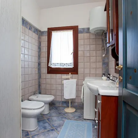 Le Residenze Del Mare Apartamento Monte Petrosu